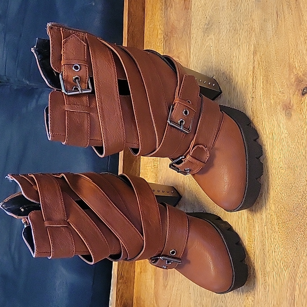 Bumper Boots